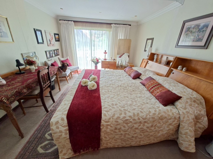 5 Bedroom Property for Sale in Dan Pienaar Free State